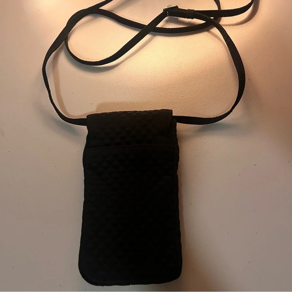 Vera Bradley Black Quilted Crossbody Cell Phone Bag